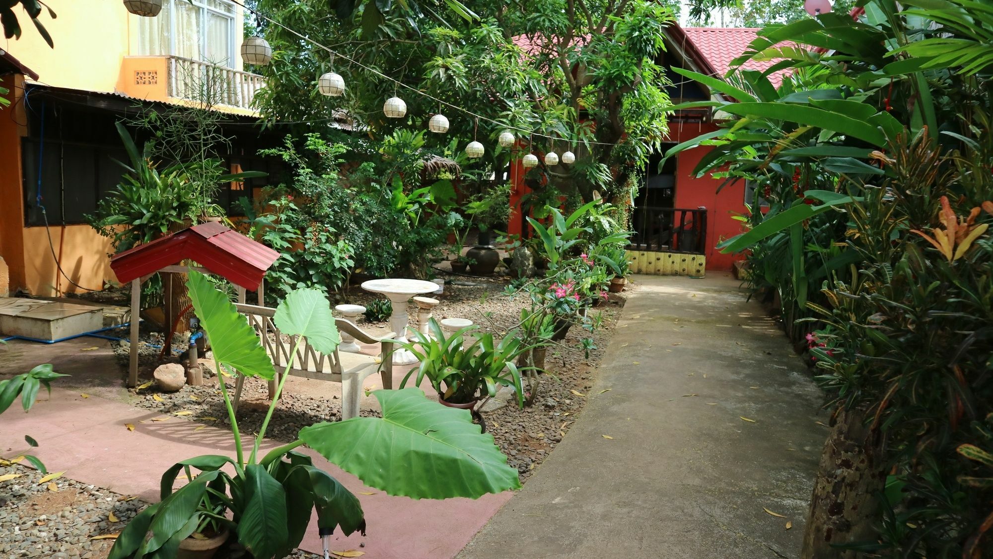 Villa Saturnina Puerto Princesa Exterior foto